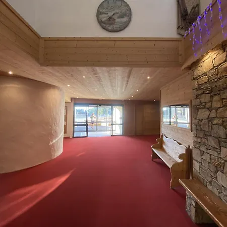 Bellecote Apartment *